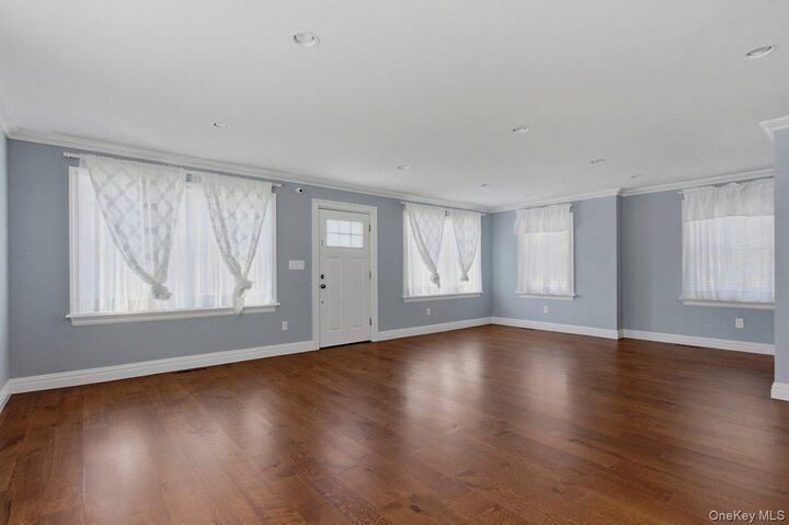 Property Photo: 246 Tibbetts Road NY 10705