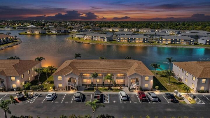 Property Photo:  12144 SW Egret 805  FL 34269 