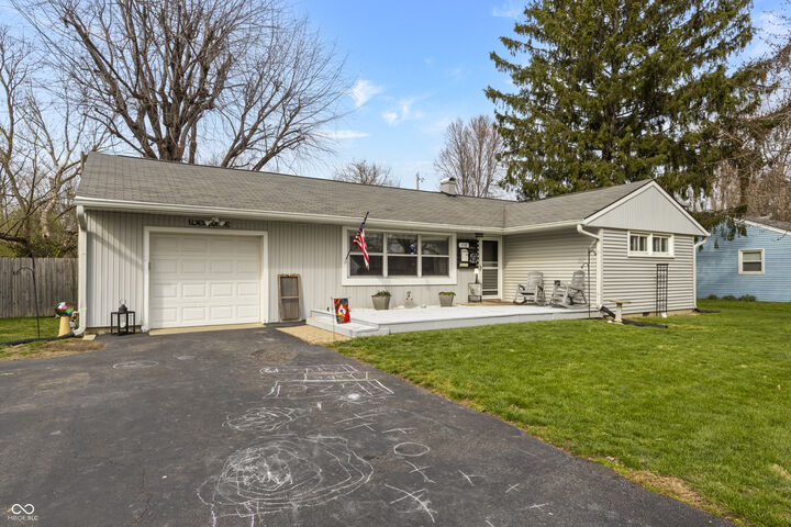 Property Photo: 1118 Orchard Lane IN 46131