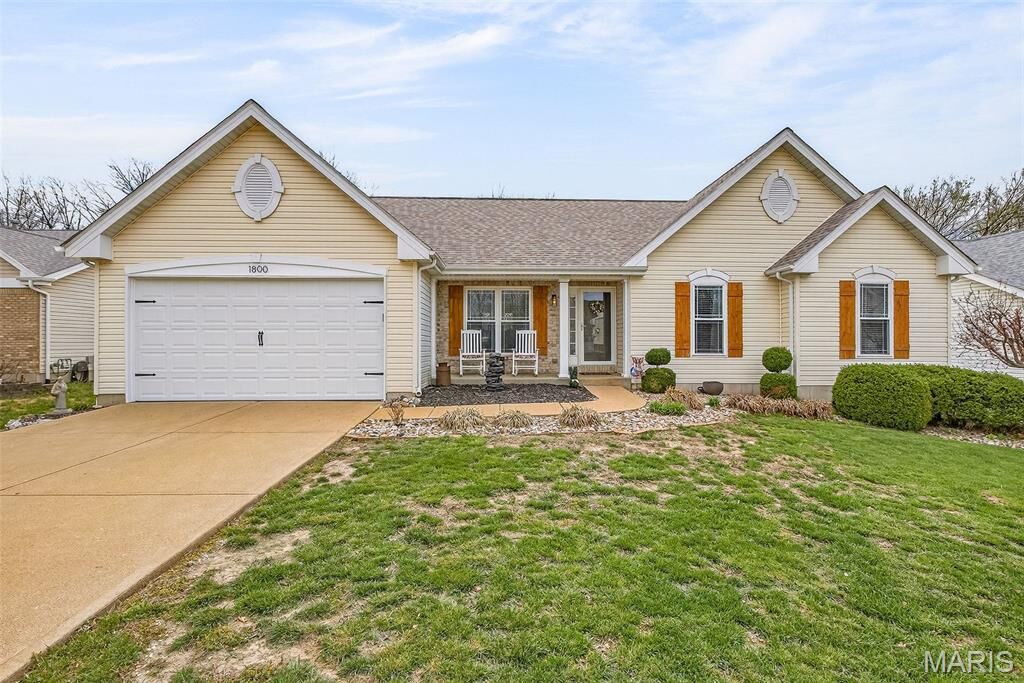 Property Photo:  1800 Cairo Drive  MO 63028 