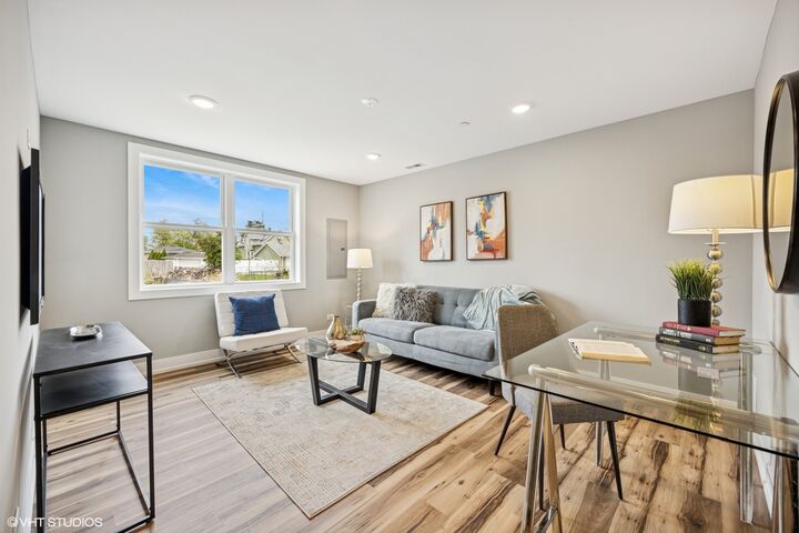 Property Photo:  2809 Auxplaines Street  IL 60171 