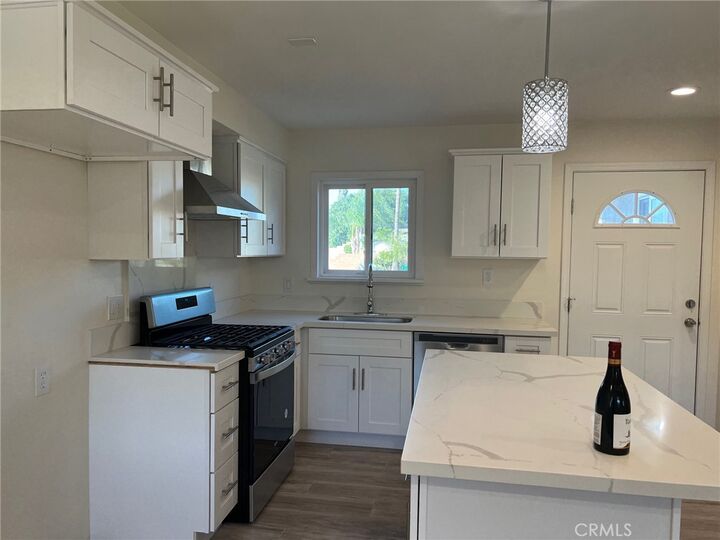 Property Photo:  2228 Ridgeview  CA 92882 