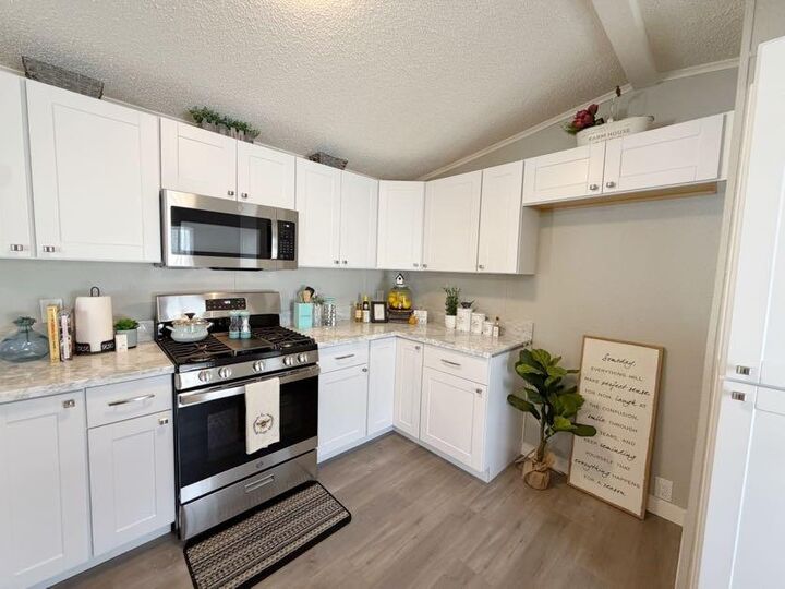 Property Photo:  237 Majestic Lane  CA 95838 