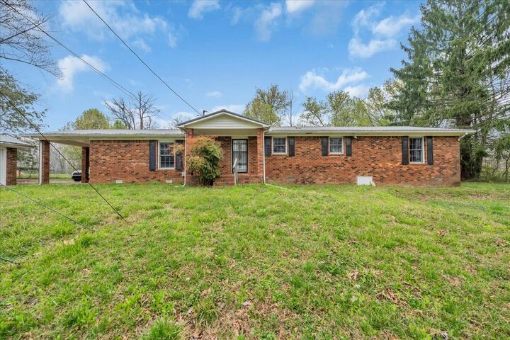 Property Photo:  588 Sweeton Hill Rd  TN 37313 