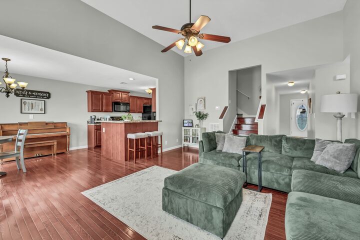 Property Photo:  2581 Alex Overlook Way  TN 37043 