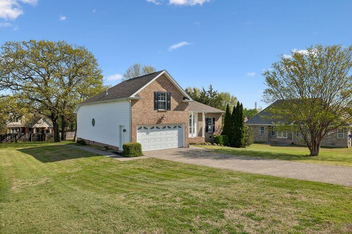 Property Photo: 3251 Nina Cir TN 37087