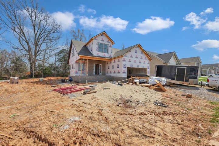 Property Photo: 349 Chase Dr TN 37043