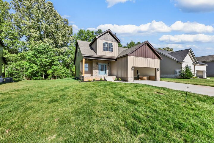 Property Photo:  349 Chase Dr  TN 37043 