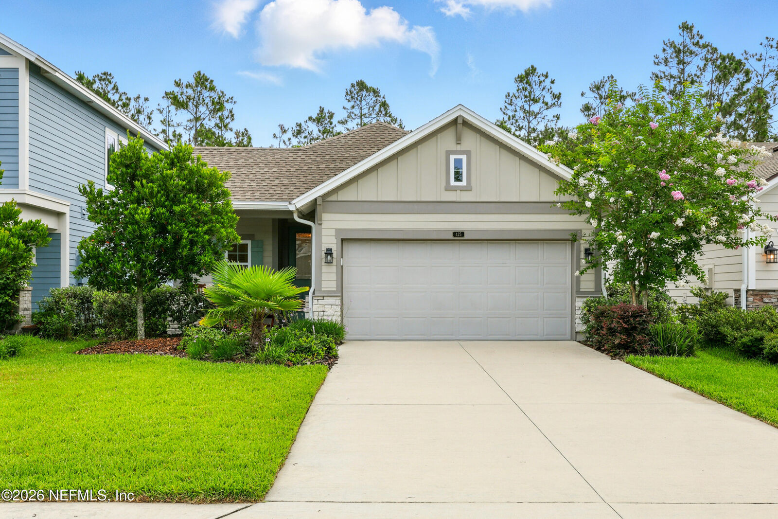 Property Photo:  425 Union Hill Drive  FL 32081 