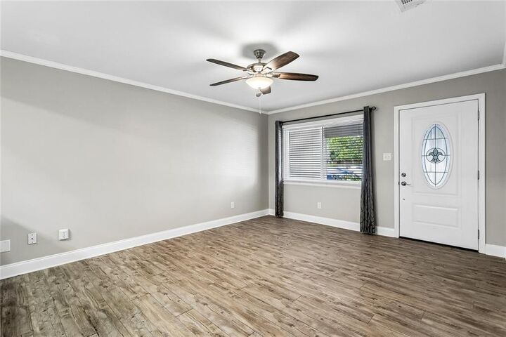 Property Photo: 1517 Ridgecrest Drive LA 70458