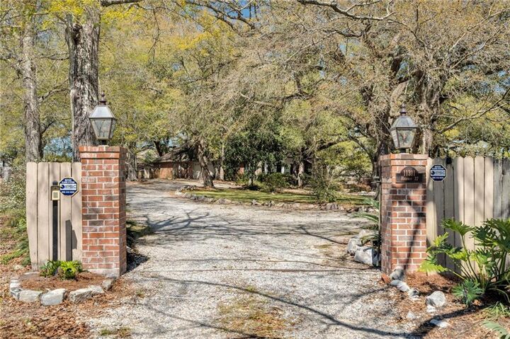 Property Photo:  11311 Highway 22  LA 70454 