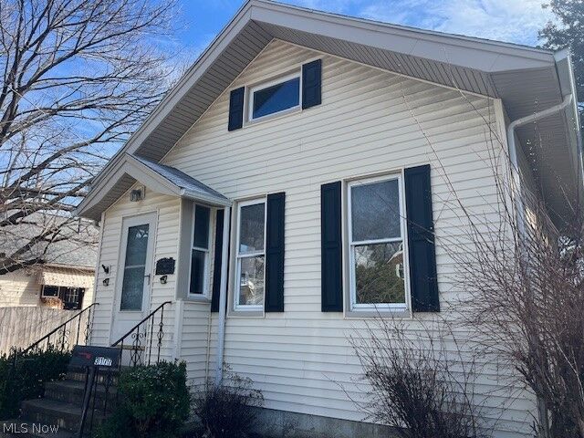Property Photo:  3177 W 120th Street  OH 44111 