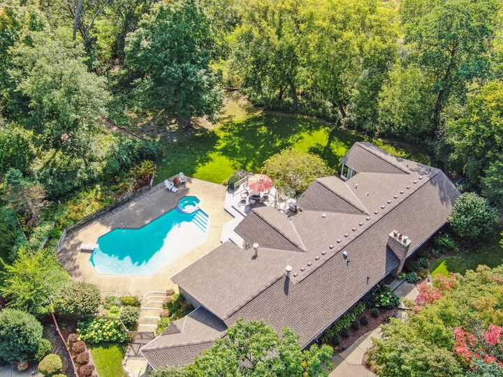 Property Photo:  4645 Eastwood Road  MN 55345 