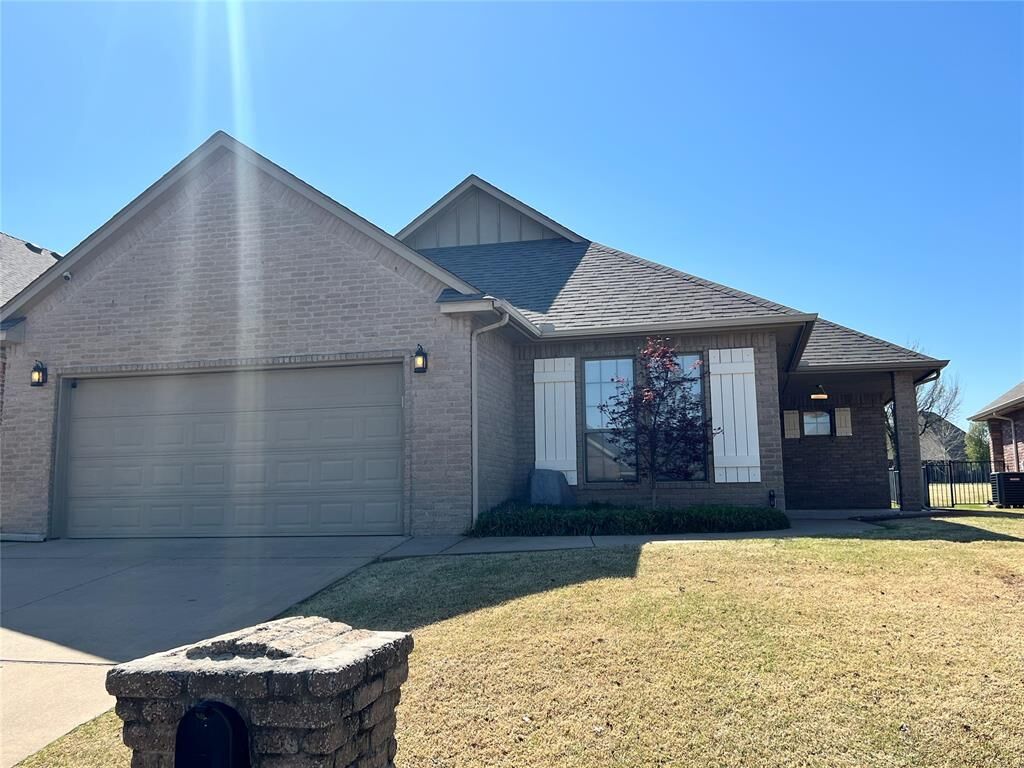 Photo de la propriété:  15621 Traditions Drive  OK 73013 