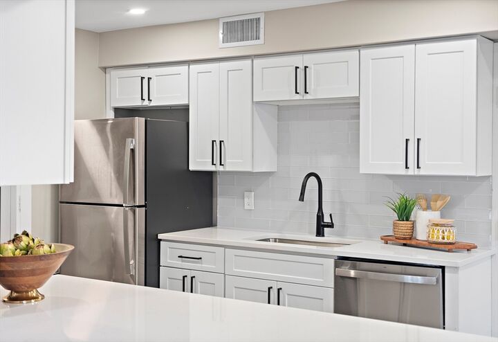 Property Photo: 6 Beals Cove Rd H MA 02043