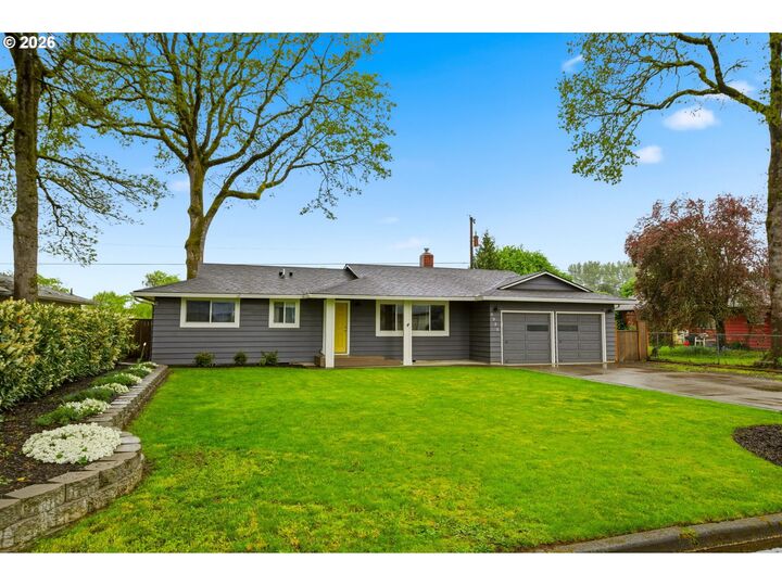 Property Photo:  3920 NE Pacific Way  WA 98662 