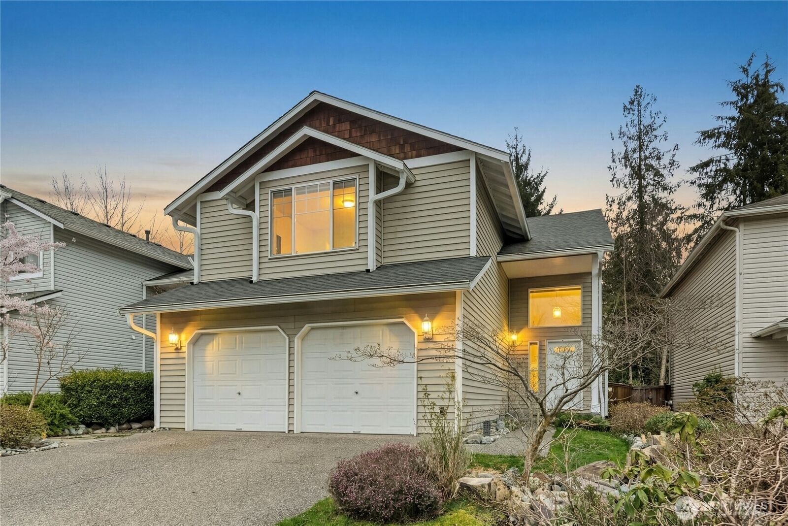 Property Photo: 711 123rd Avenue NE WA 98258