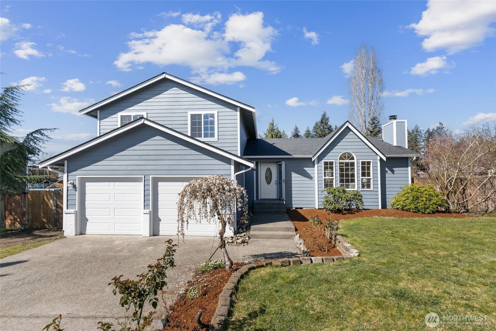 Property Photo:  21704  95th Avenue Ct E  WA 98338 
