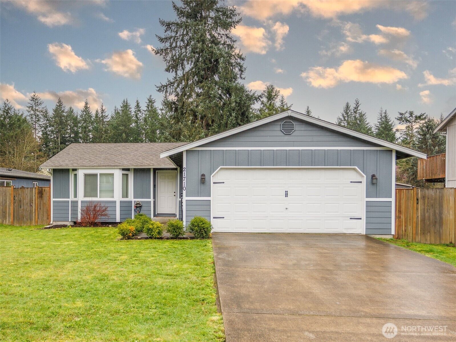 Property Photo:  21710  147th Street E  WA 98391 