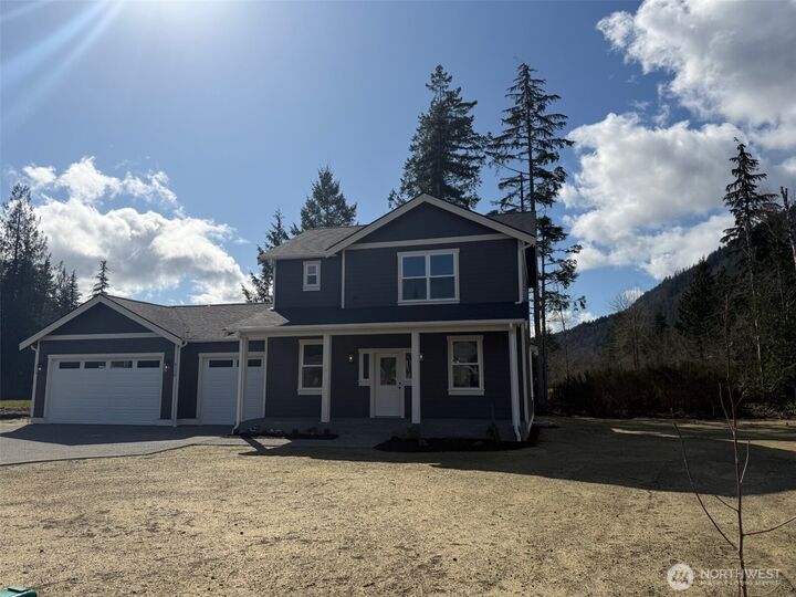 Property Photo:  8139  Peaceful Valley Court  WA 98266 