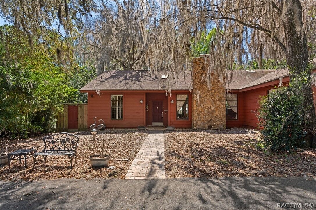 Property Photo:  7160 E Gospel Island Road  FL 34450 