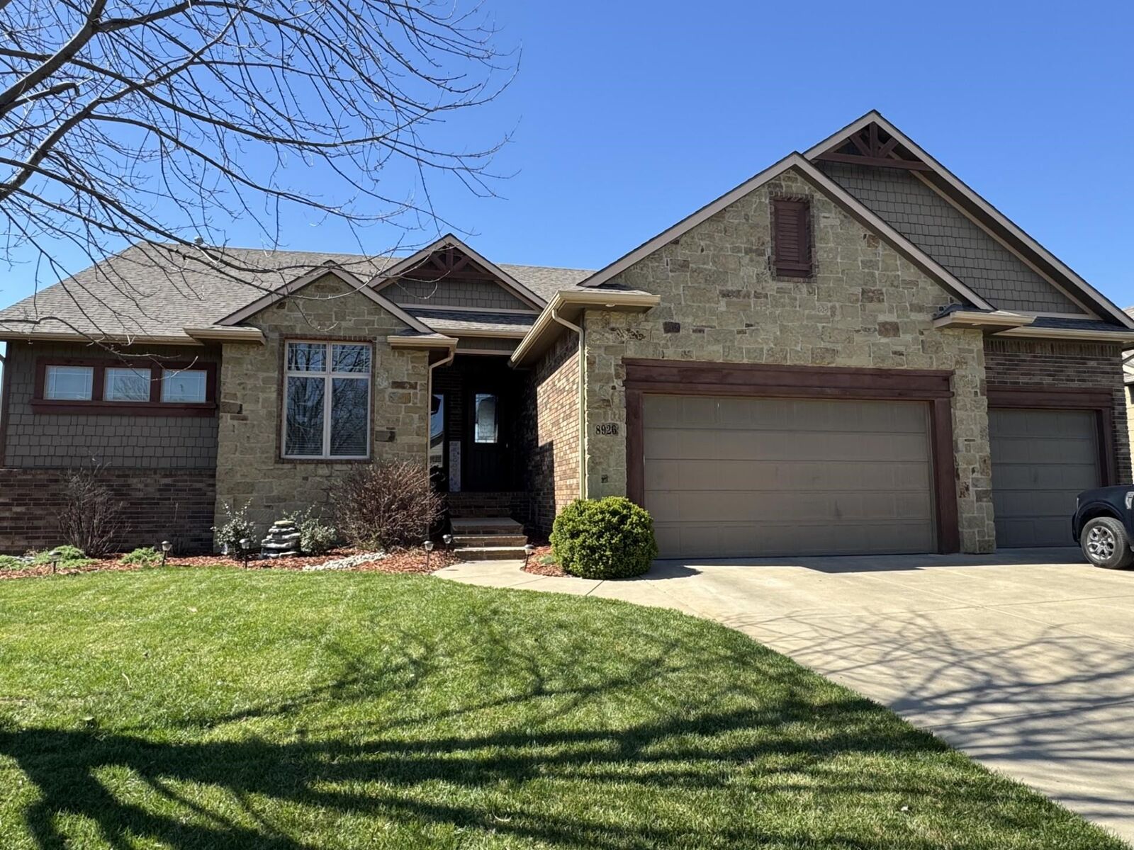 Property Photo: 8926 W Westlakes Ct KS 67205