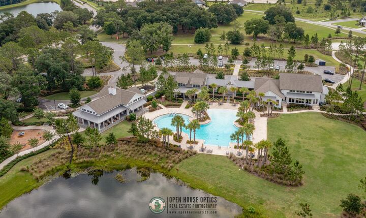 Property Photo:  210 White Rabbit Run  FL 32092 