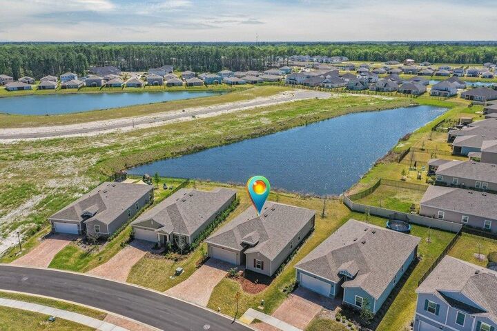 Property Photo: 210 White Rabbit Run FL 32092