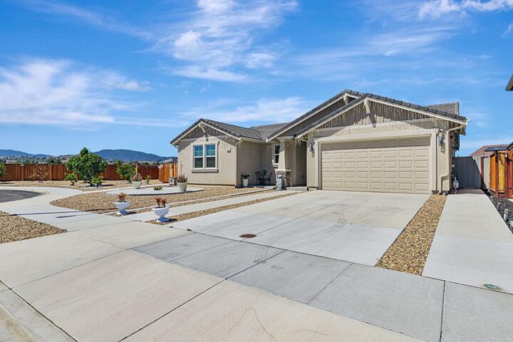 Property Photo: 2880 Grayson Court CA 95023