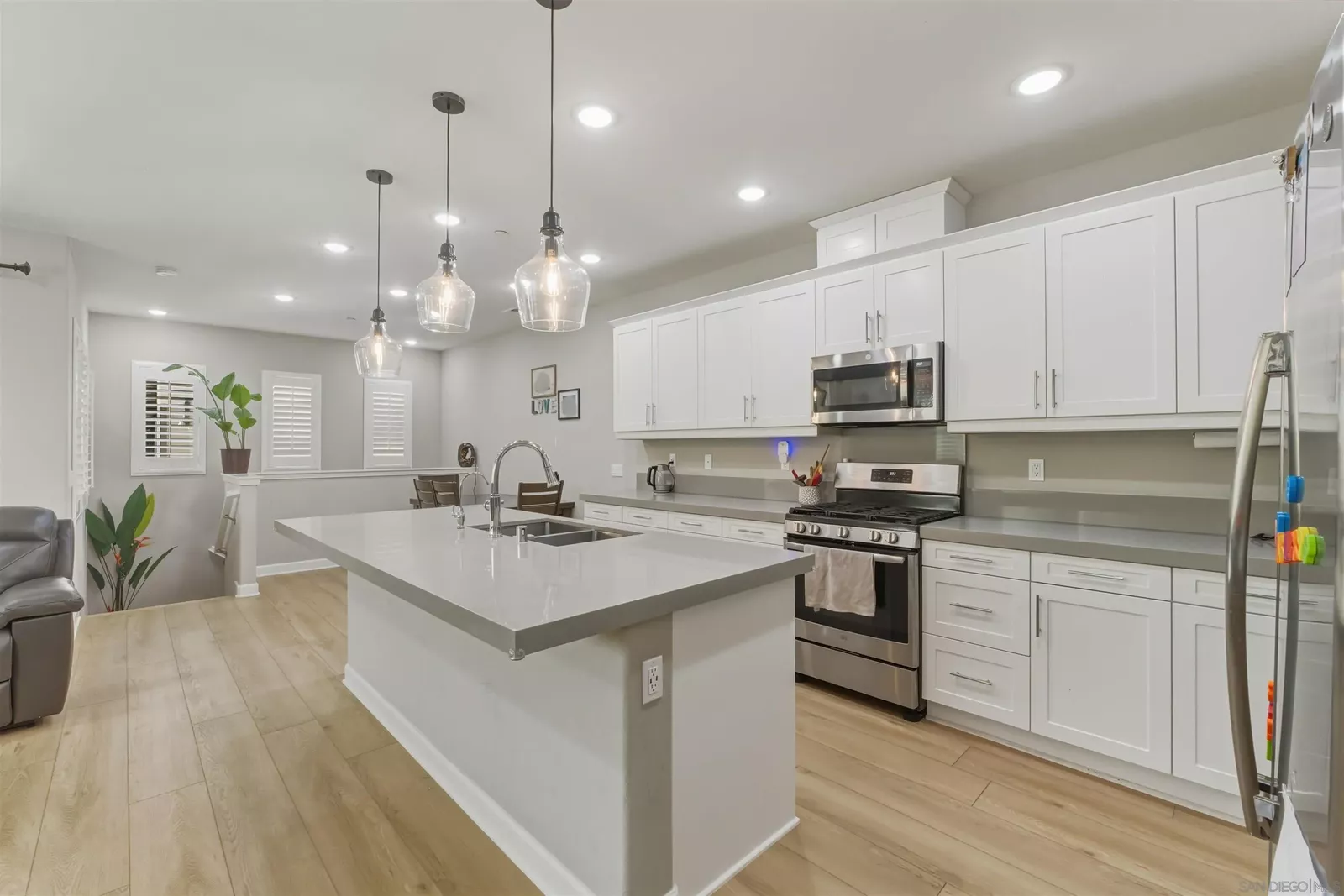 Property Photo:  10849 Blake Way  CA 92129 