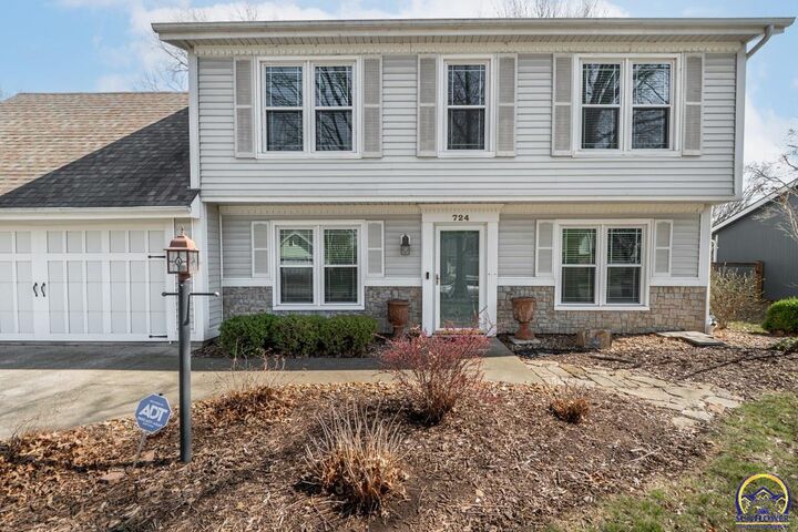 Property Photo:  724 Eldridge St  KS 66049 