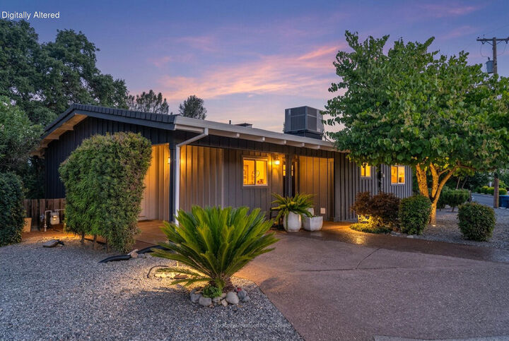 Property Photo:  303 Pearl Street  CA 96003 