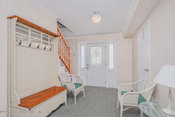 Property Photo:  526 Leverett Avenue  NY 10308 