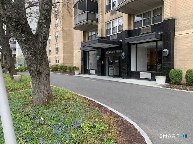 Property Photo:  50 Glenbrook Road 5G  CT 06902 