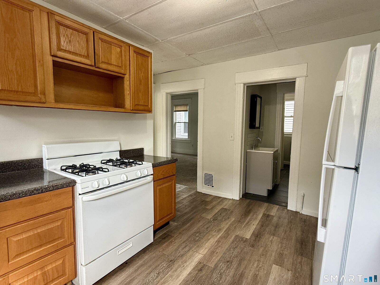 Property Photo:  585 Winchester Avenue #1  CT 06511 