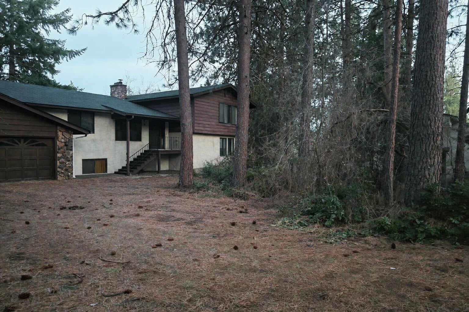 Property Photo: 5508 Northwood Dr WA 99212