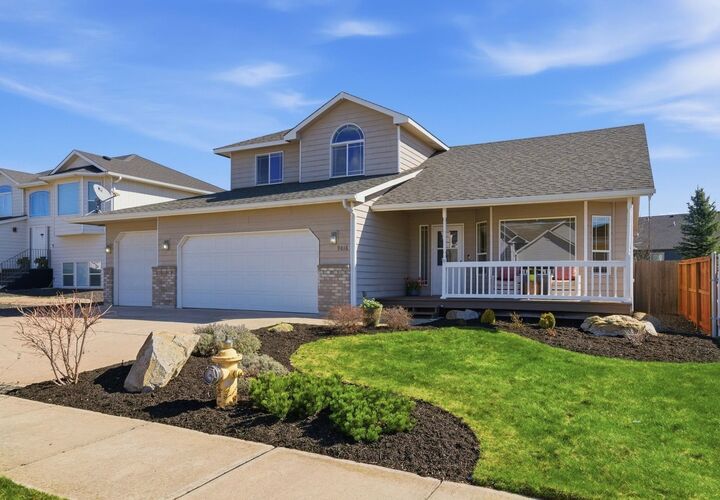 Property Photo:  9016 N Ash St  WA 99208 