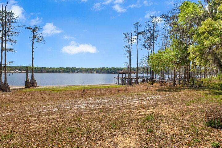 Property Photo: 3765 Lakeview Drive FL 32310