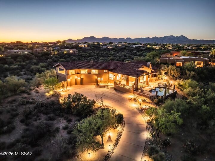 Property Photo:  12107 N Sliding Rock Place  AZ 85755 