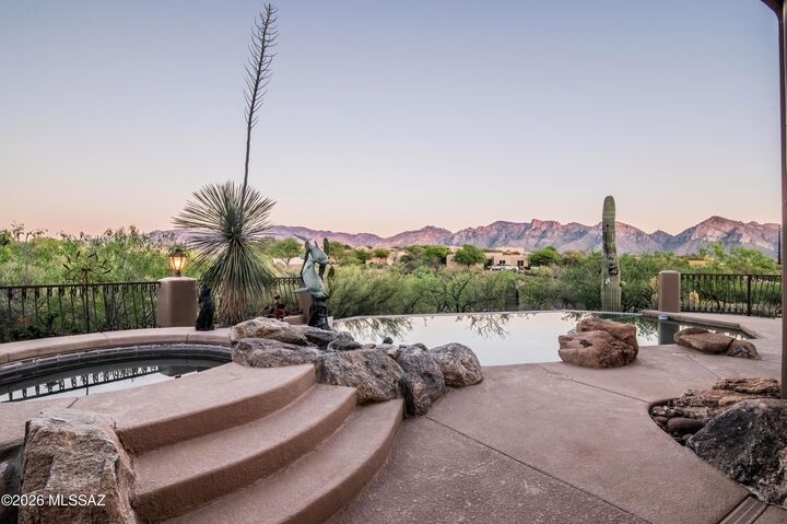 Property Photo: 12107 N Sliding Rock Place AZ 85755