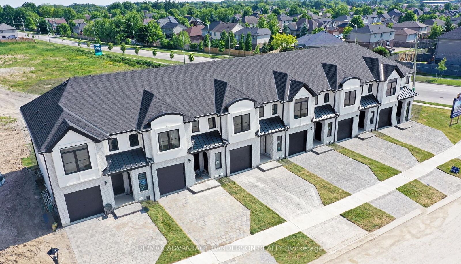 Property Photo: 191 Bowman Drive ON N0M 2A0
