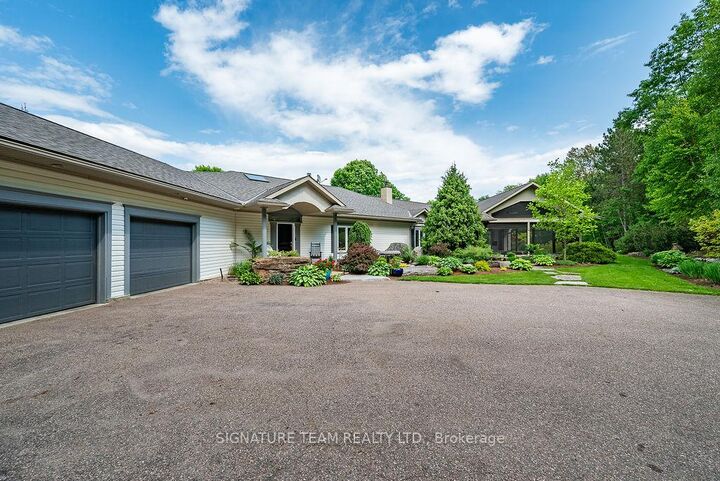 Property Photo: 2741 Foymount Road ON K0J 1T0