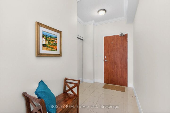 Property Photo: 699 Aberdeen Boulevard 307 ON L4R 5P2