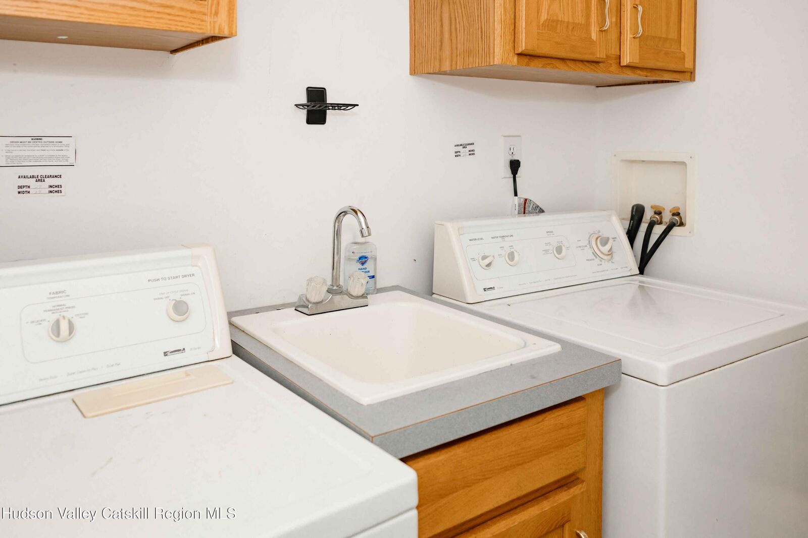 Property Photo: 85 Vero NY 12603