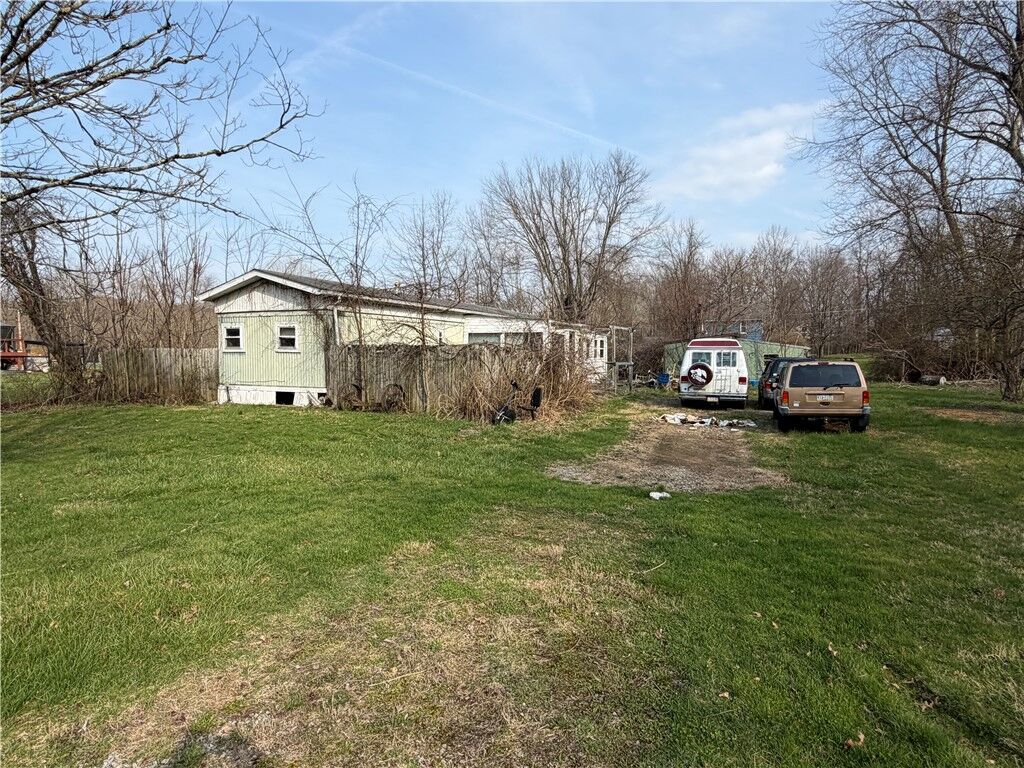 Property Photo:  108 Willis  PA 15357 