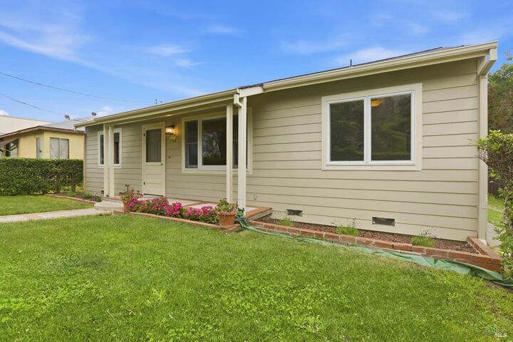 Property Photo: 2166 5th Avenue CA 94901