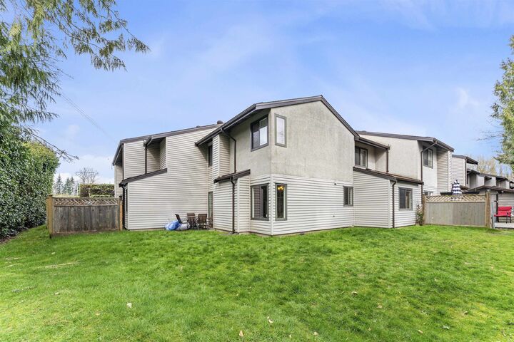 9955 140th Street 40 — photo 1