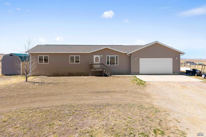 Property Photo:  14682 Saddlehorn Ct  SD 57769 