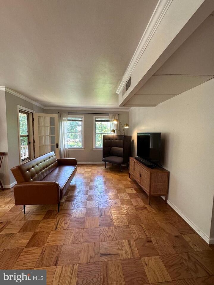 Property Photo:  6614 Boulevard View B1  VA 22307 