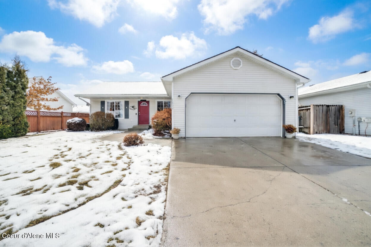 Property Photo:  7633 N Sweet River Dr  ID 83815 